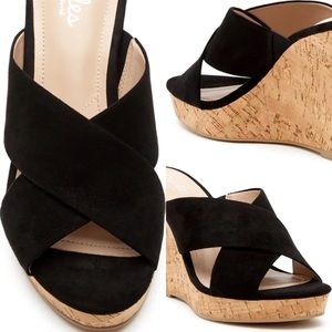 NWOB Latrice Wedge Sandal - Black